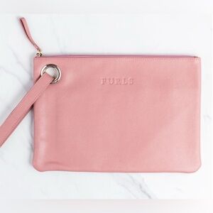 Furls Blair Leather Hook Clutch